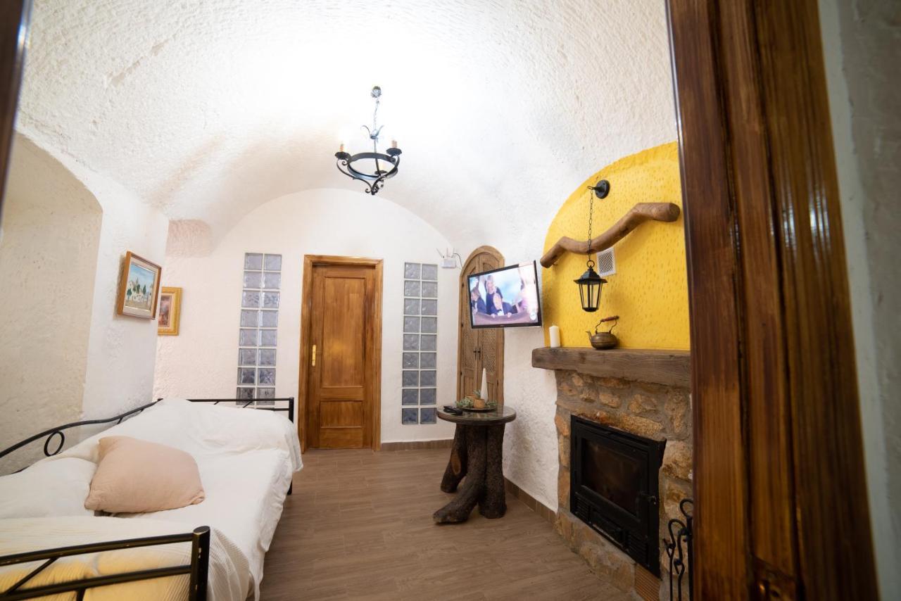 Cuevas Cortijo Gachas Guadix Exterior foto