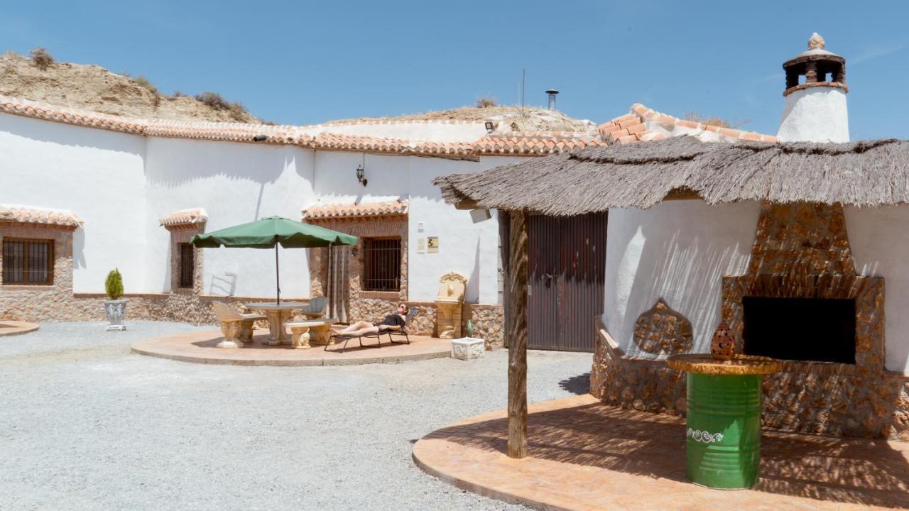 Cuevas Cortijo Gachas Guadix Exterior foto